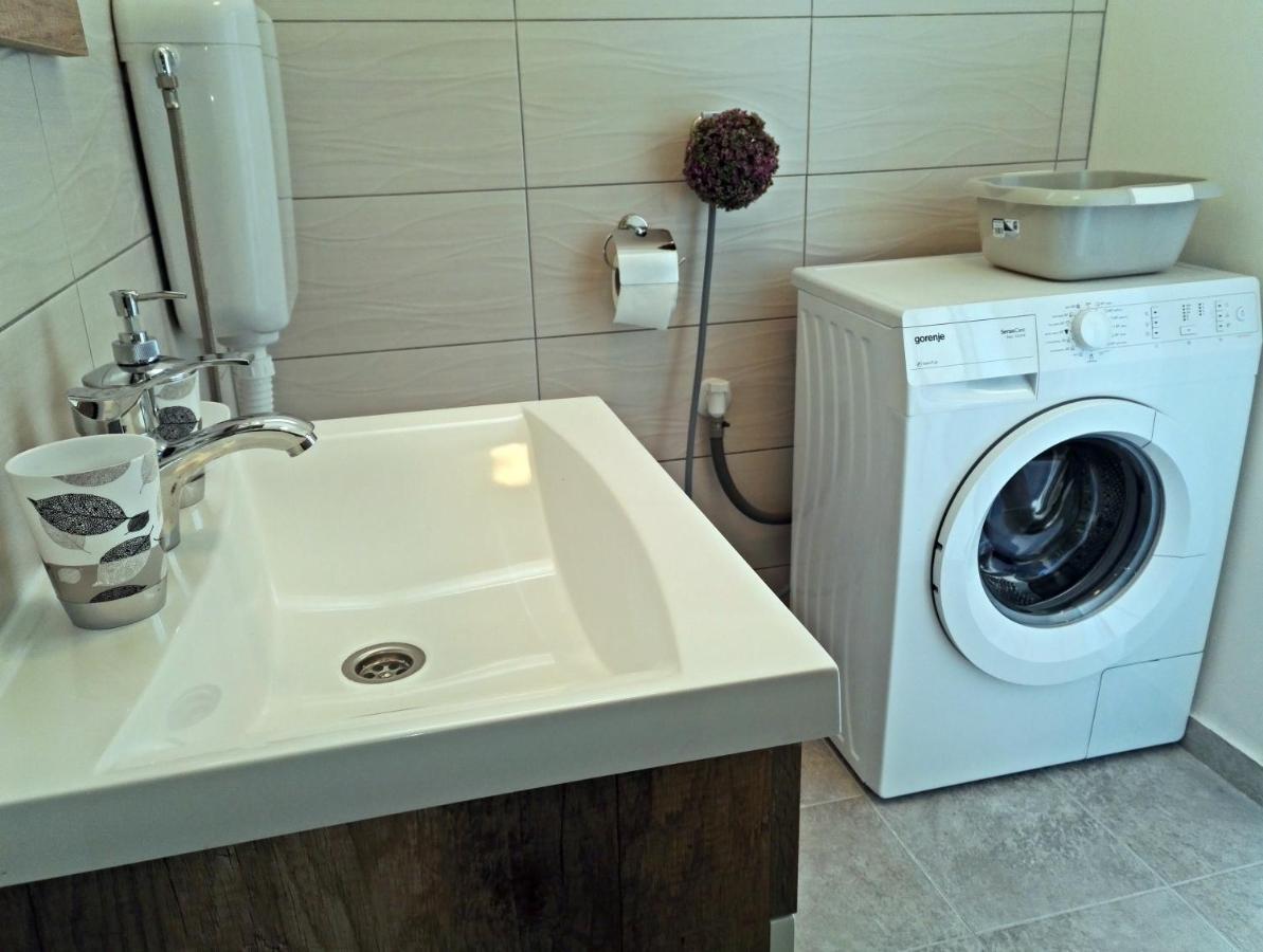Sea View Studio - Apartment Zadar Eksteriør bilde